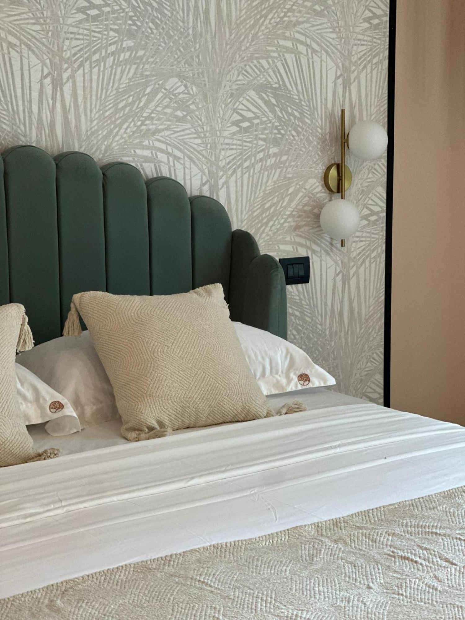 Mandarin Apulia 10 B&B Бари Экстерьер фото